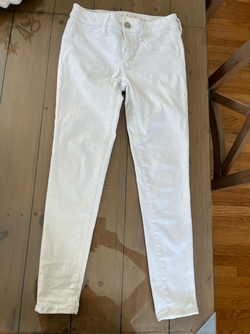 White American eagle skinny stretch jeans